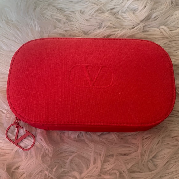 Valentino Makeup/Brush Case - Picture 1 of 6